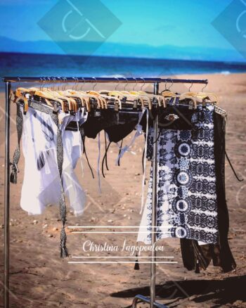 Ολόσωμο μαύρο μαγιό με ζωνάκι και λεπτομέρειες από κορδόνι σουέτ - Image 4