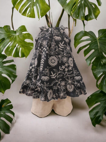 Σετ με κεντημένο τοπάκι και σορτς - Image 1