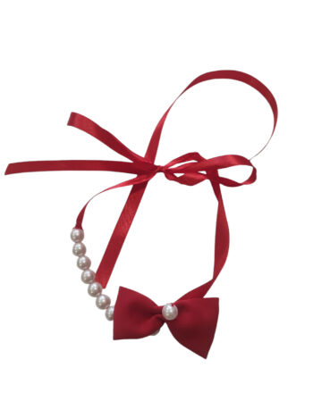 Φόρεμα με βολάνακια και κολιέ με πέρλες - Image 5