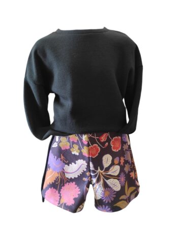 Σορτς εμπριμέ μωβ χρώμα. - Image 6