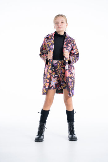 Σορτς εμπριμέ μωβ χρώμα. - Image 2