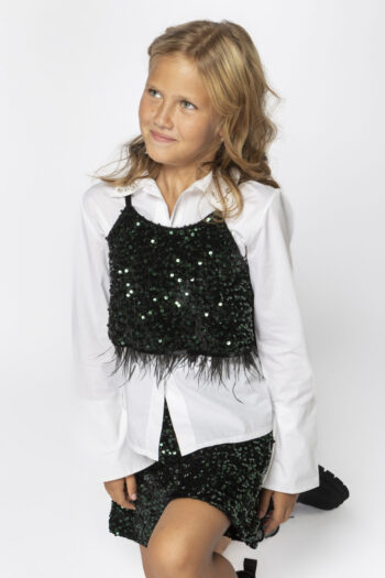 Σετ τοπ με πούπουλα και σορτς - Image 2