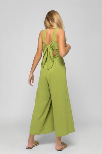 Ολόσωμοι φόρμα με ανοιχτή πλάτη