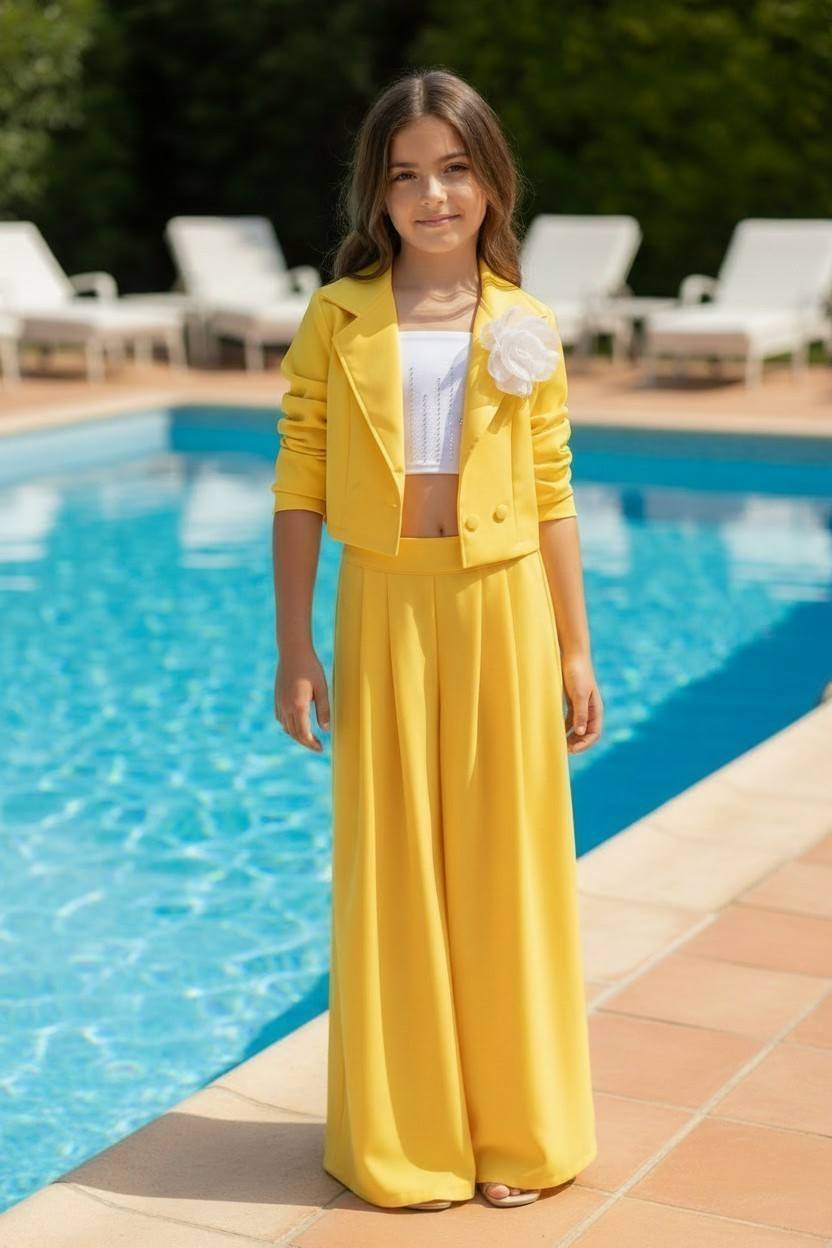 Κοστούμι Σακάκι κοντό και παντελόνι λεμονί χρώμα