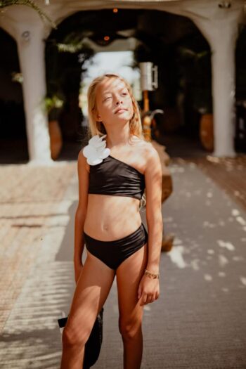 Σετ μπικίνι Black&white Bloom με έναν ώμο - Image 4