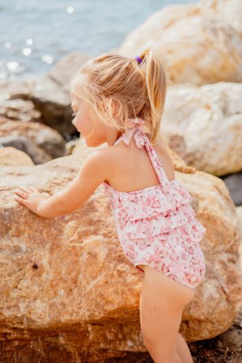 Ολόσωμο μαγιό με βολάν Coralia Dreams - Image 1